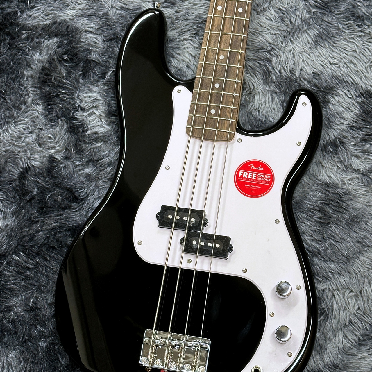 【美品・メンテ済】Squier Sonic プレベ ブラック（保証・付属品あり） Squier by Fender SONIC PRECISION BASS Laurel Fingerboard