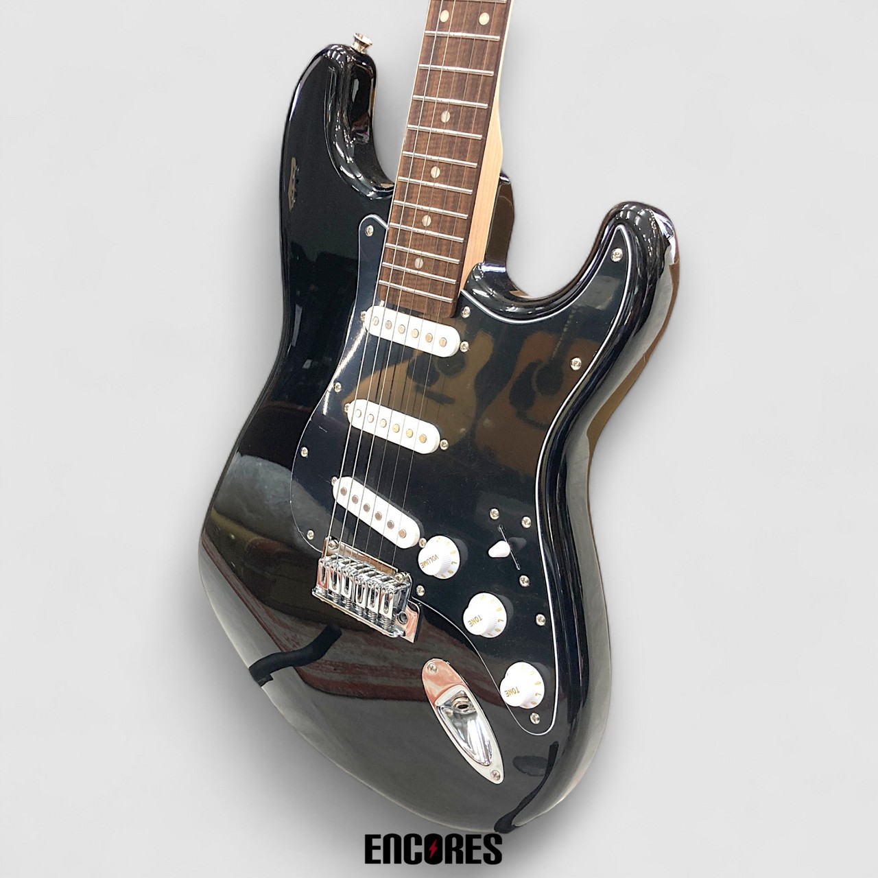 Laid Back LST-5-R-3S ストラトタイプ（中古）【楽器検索デジマート】