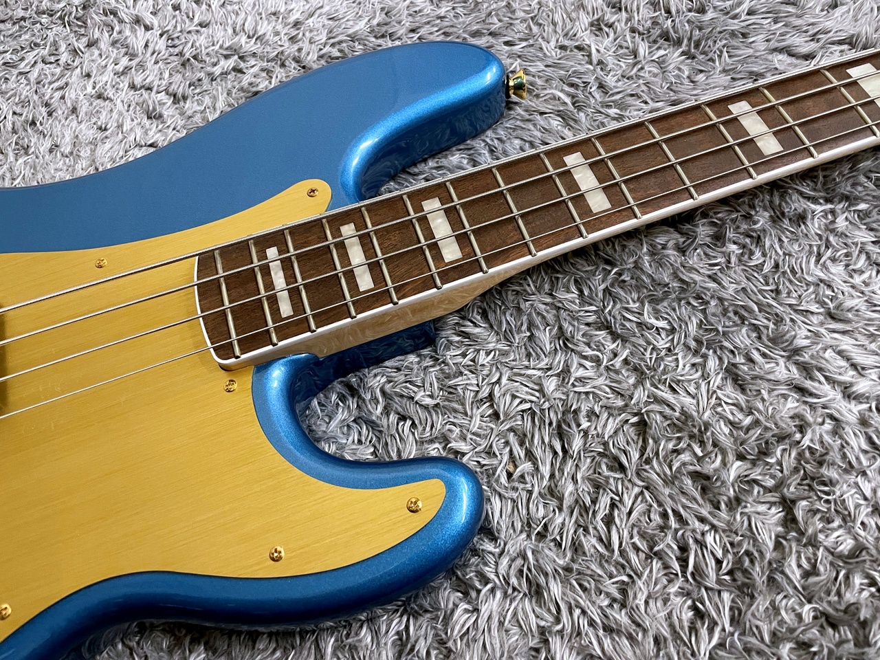 Squier by Fender 40th Anniversary Precision Bass Gold Edition Lake