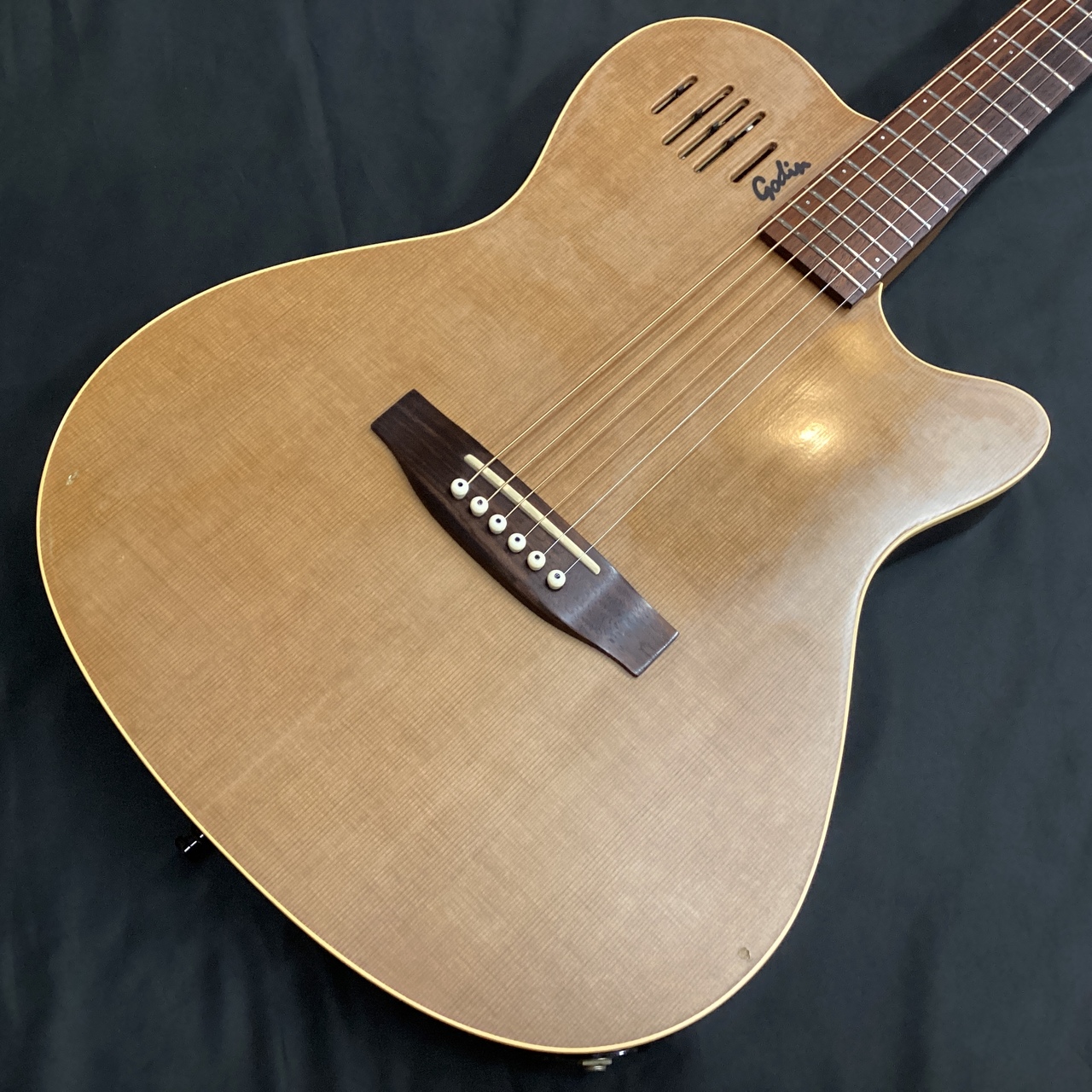 Godin A6 (ゴダン エレアコ)（中古）【楽器検索デジマート】