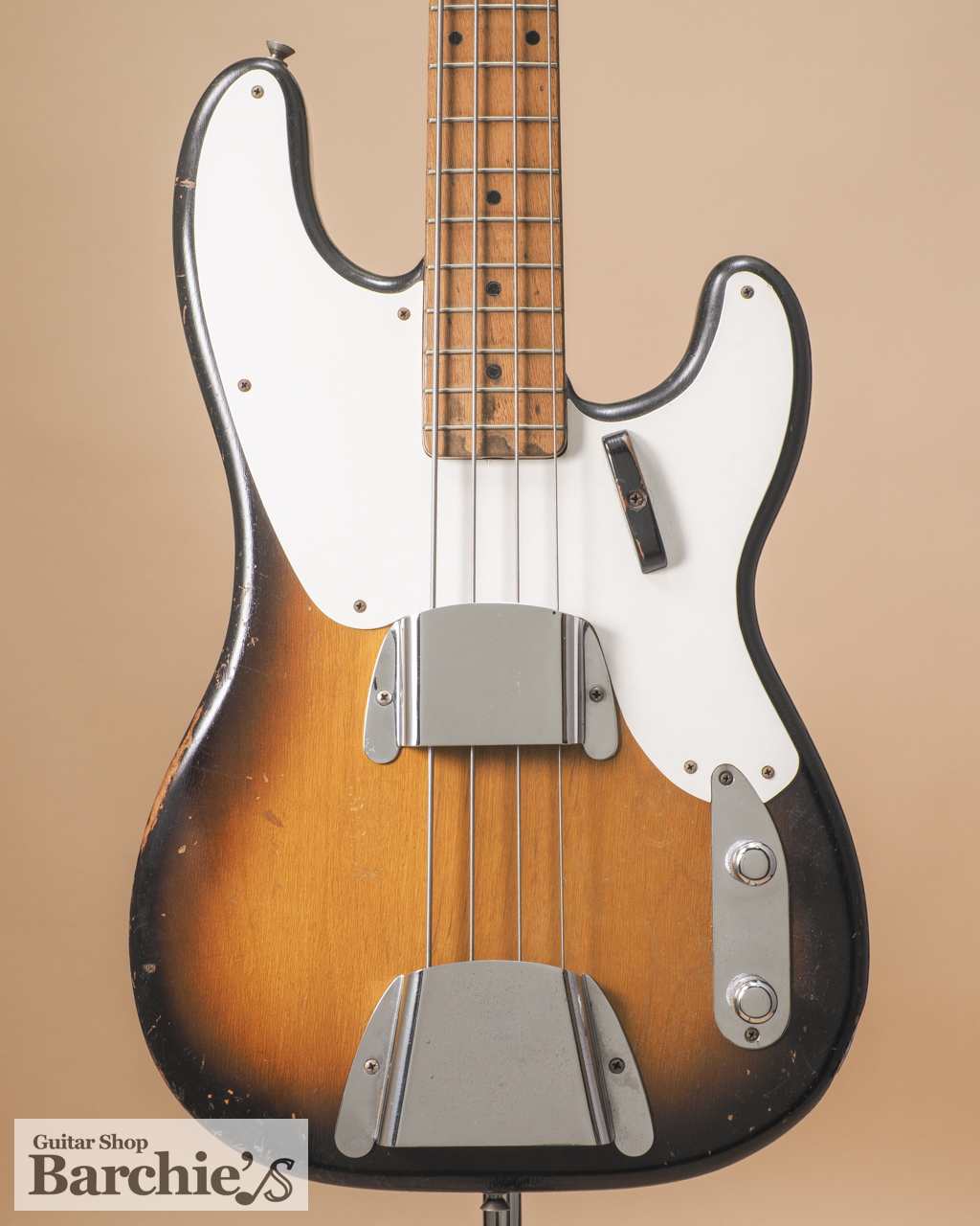 Fender Precision Bass（ビンテージ）【楽器検索デジマート】