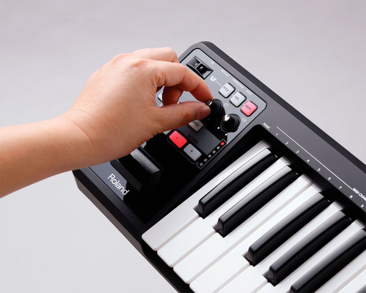 Roland A-49 (ブラック) MIDIキーボード・コントローラー 49鍵盤A49