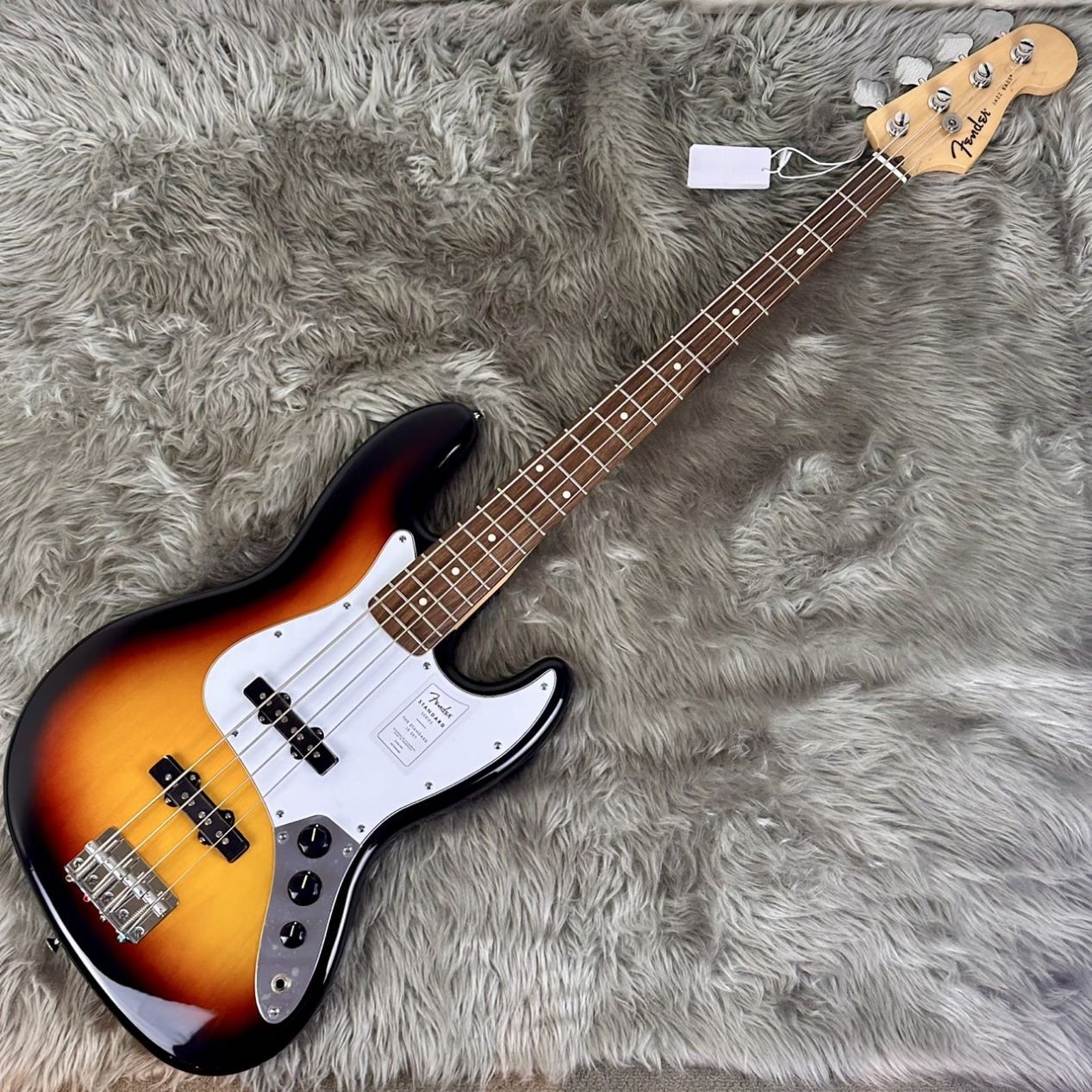 Fender Standard Jazz Bass 3-Color Sunburst エレキベース