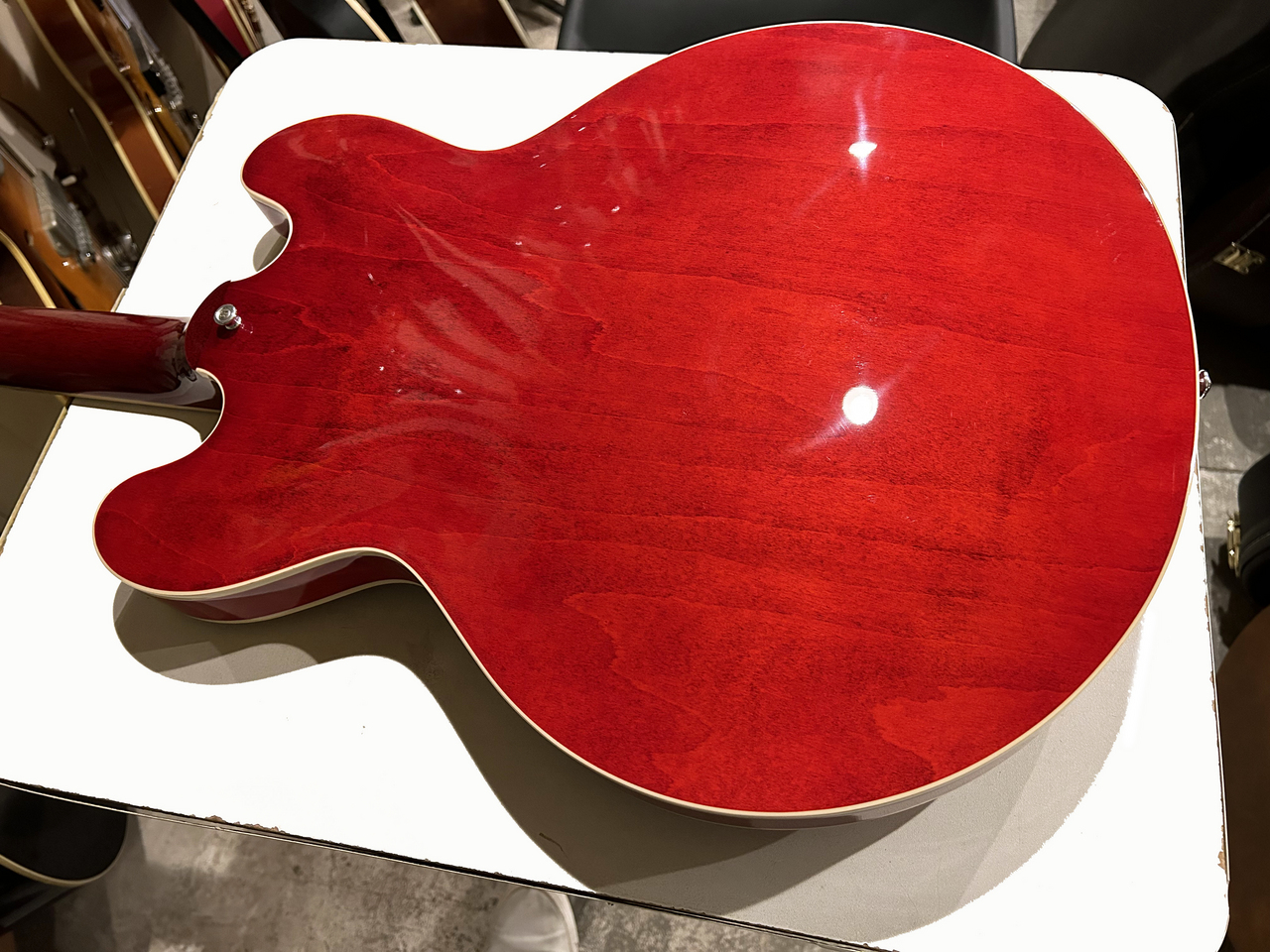 Gibson Gibson ES-335 Sixties Cherry 2021年製 Nashville 美品 良好 現行335 グッドサウンド！Calibrated T-Type搭載