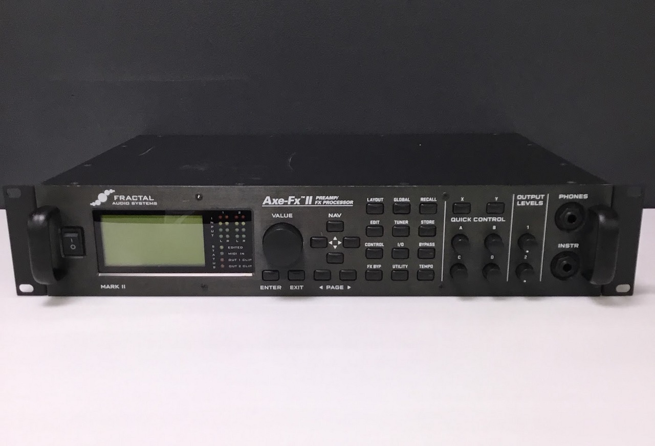 FRACTAL AUDIO SYSTEMS Axe-Fx II（中古/送料無料）【楽器検索