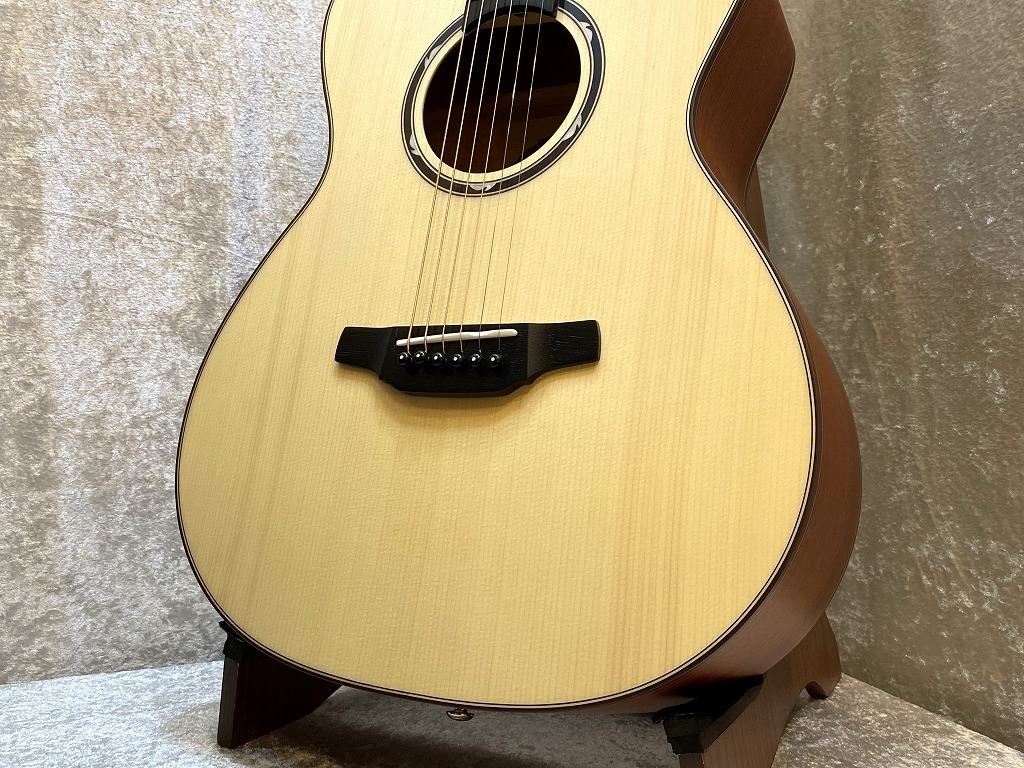 ギター Naga Guitars G-08OOC NAGA GUITARS ～Wind Series～ G-08OOC 【伍々慧シグネイチャーモデル