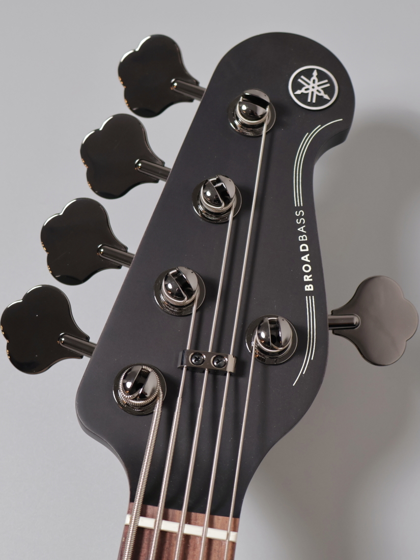 YAMAHA BB735A FRD / Fired Red【重量4.40kg】【値上げ前旧価格品