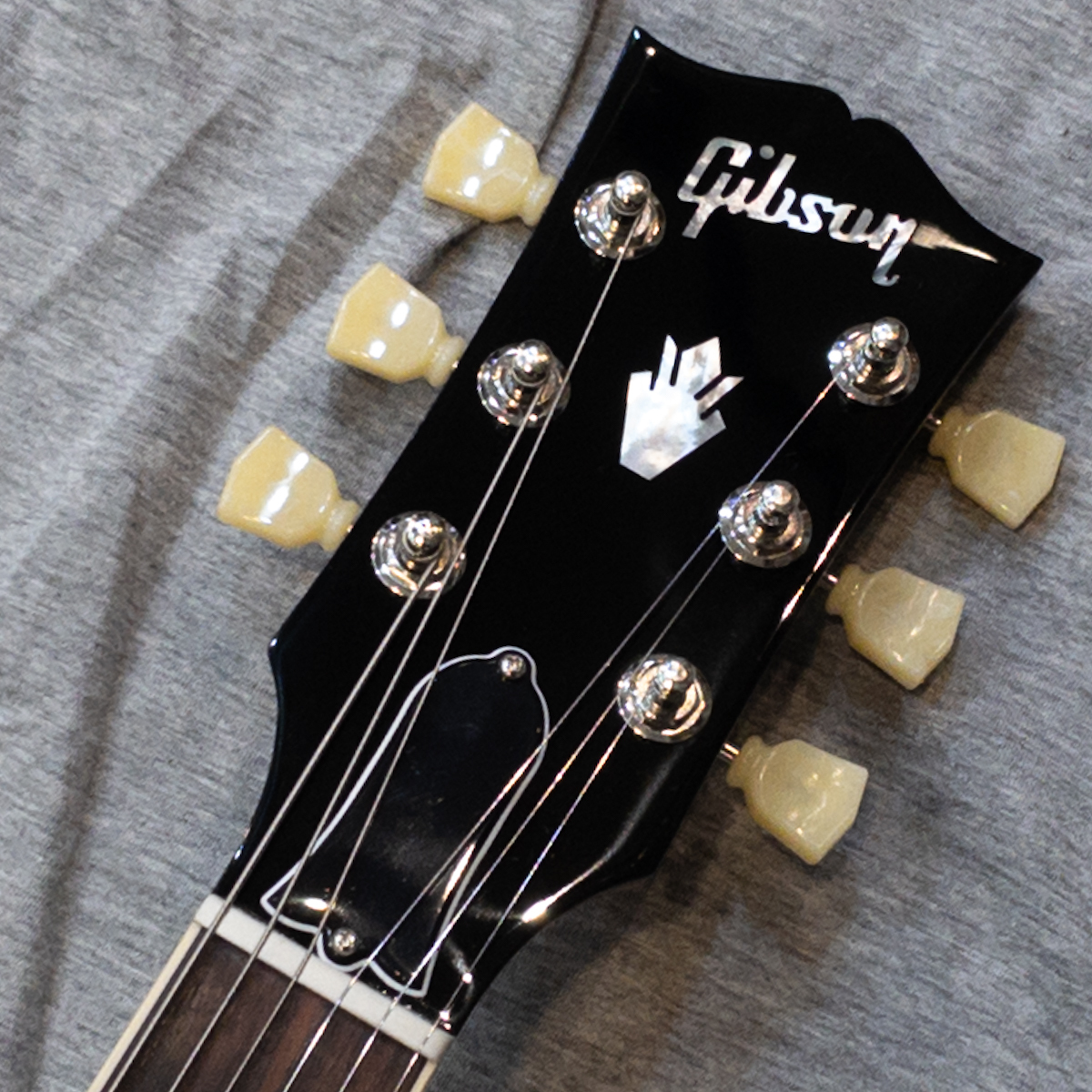 Gibson ES-335 Vintage Burst（新品特価）【楽器検索デジマート】