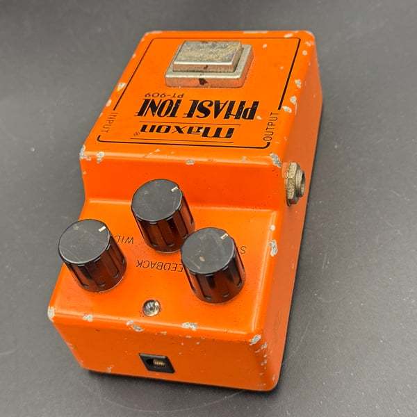 Maxon PT-909 フェイザーエフェクター ヴィンテージ s-l400.jpg