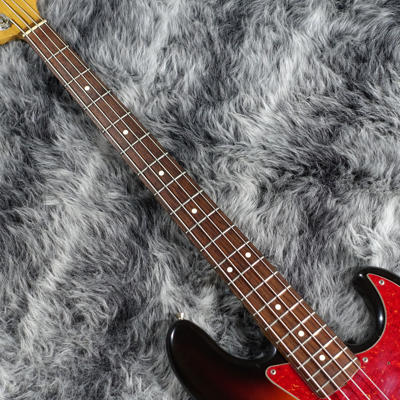 Fender ジャズベース JB62-950 Fender Japan JB62-950 3TS <フェンダージャパン>｜平野楽器