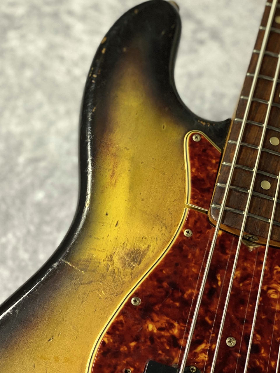 Fender 1965 Jazz Bass - Sunburst -【約3.80kg】（ビンテージ）【楽器 