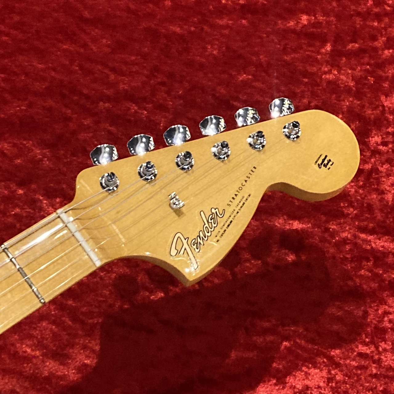 Fender 【ラージヘッド4点留ネック】VINTERAⅢ EARLY 60S STRAT RW OWT