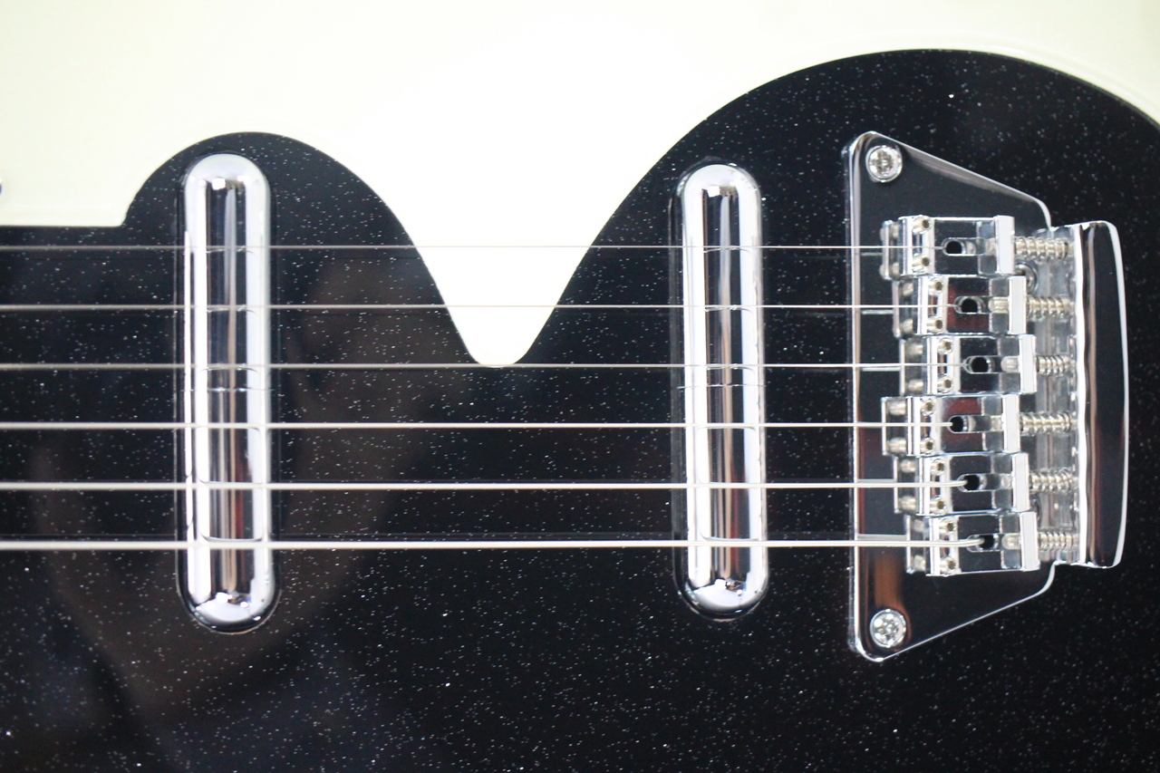 Silvertone 1449 シルバートーン　ギター Silvertone 1449 シルバートーン ギター Silvertone 1449 Black Silver