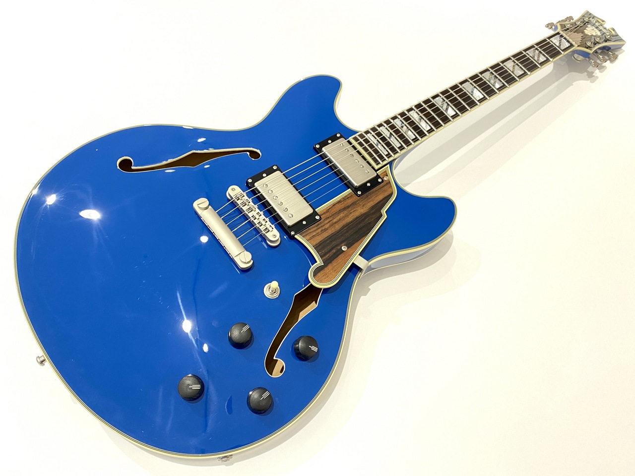 D'Angelico Deluxe DC Limited Edition / Sapphire（B級特価/送料無料 