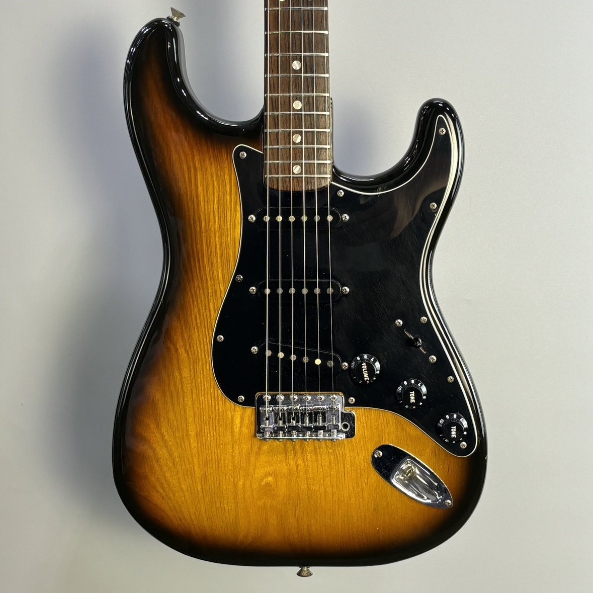 田中　中古ストラトキャスター Fender 1980 Stratocaster（中古/送料無料）【楽器検索デジマート】