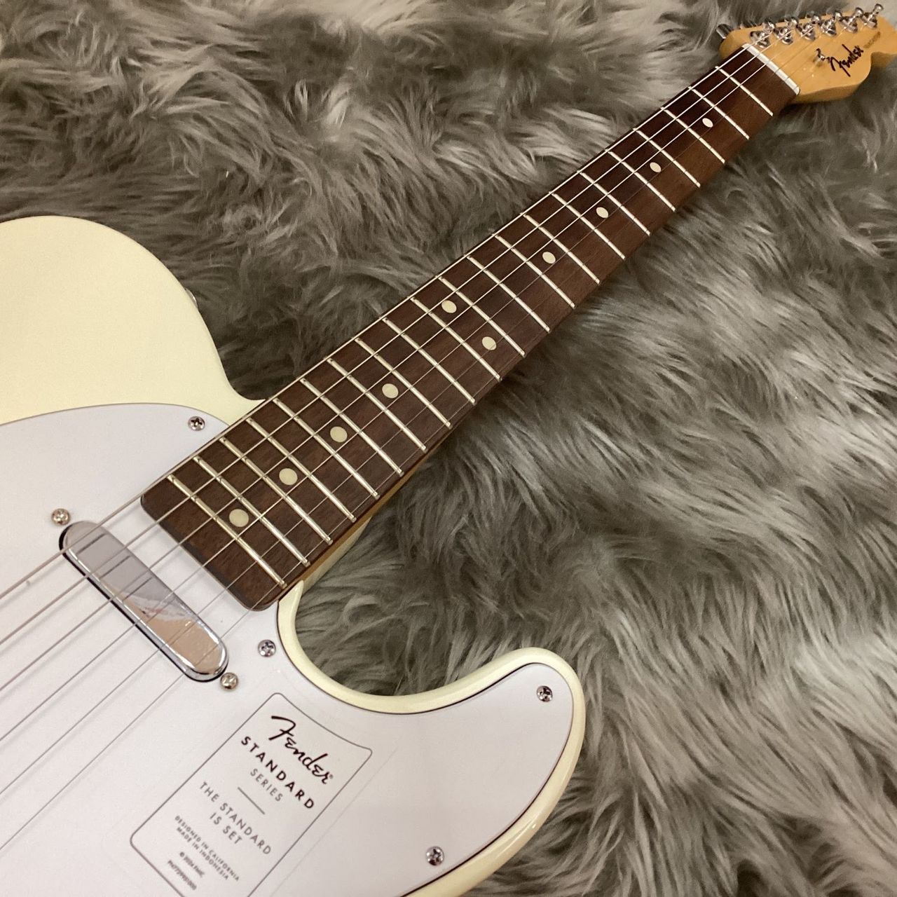 Fender Standard Telecaster Olympic White エレキギター