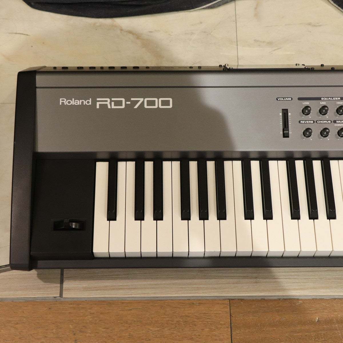 Roland RD-700 【梅田店】（中古/送料無料）【楽器検索デジマート】