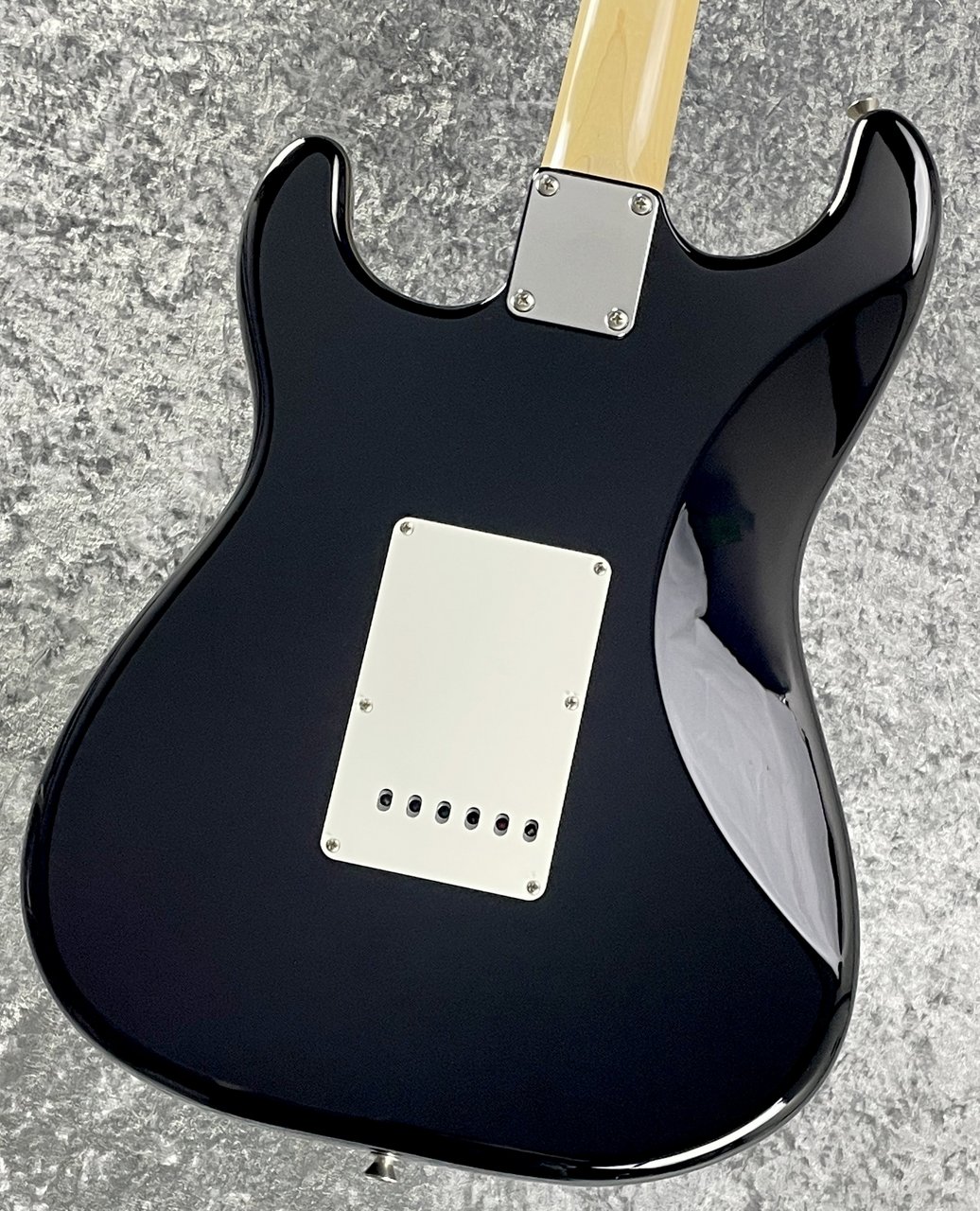 Fender Made in Japan Traditional II 60s Stratocaster -Black