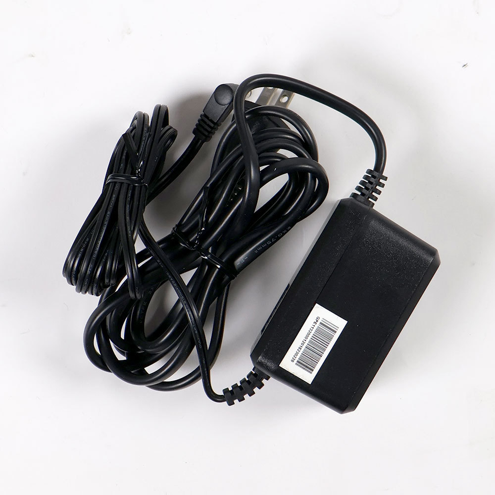 LINE6 M9 Stompbox Modeler 本体 アダプターのみ LINE6 M9 Stompbox