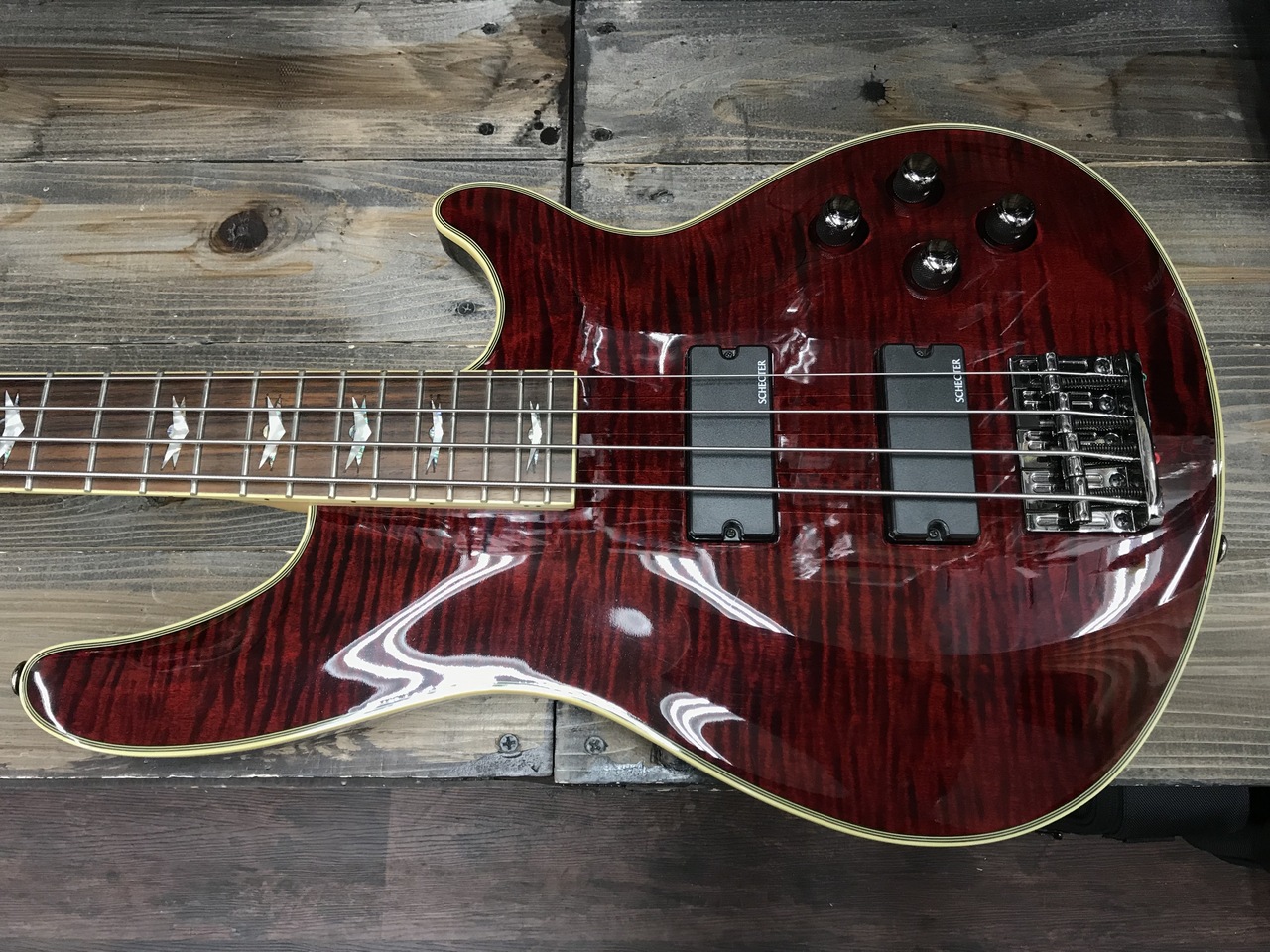 SCHECTER OMEN EXTREME-4（中古/送料無料）【楽器検索デジマート】