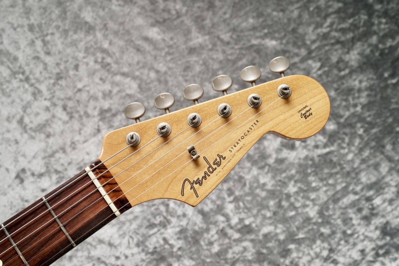 Fender American Vintage 1962 Stratocaster Thin Lacquer/ Dakota Red