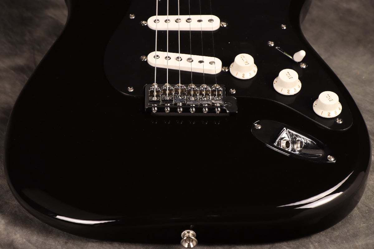 Fender FSR Vintera II 50s Stratocaster Roasted Maple Black