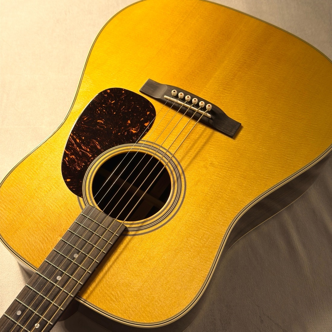 Martin 【試奏動画あり】D-28 Standard シリアルナンバー:2955558