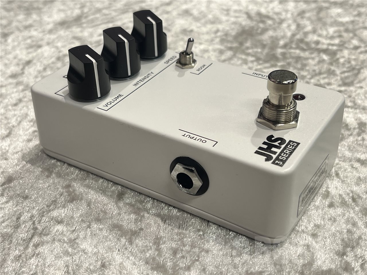 JHS 3 SERIES CHORUS ギターエフェクター Amazon.com: JHS 3 Series Chorus