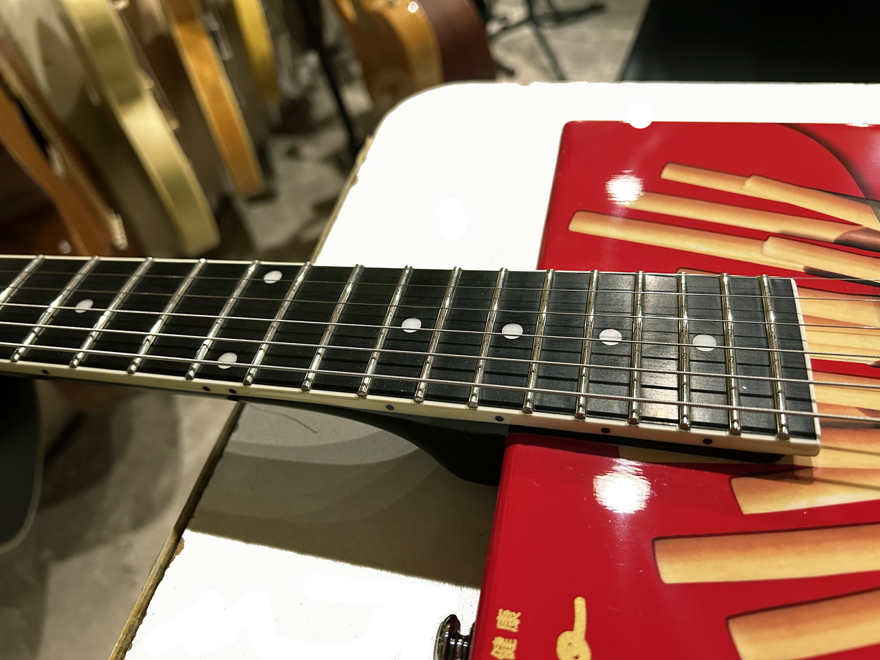 Glico Glico Pocky Guitar グリコ ポッキーギター 斉藤和義監修