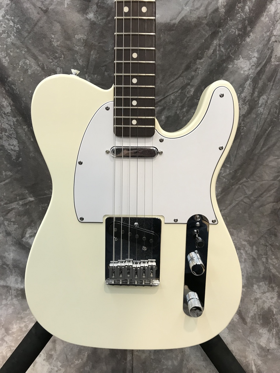 Fender Standard Telecaster（中古）【楽器検索デジマート】