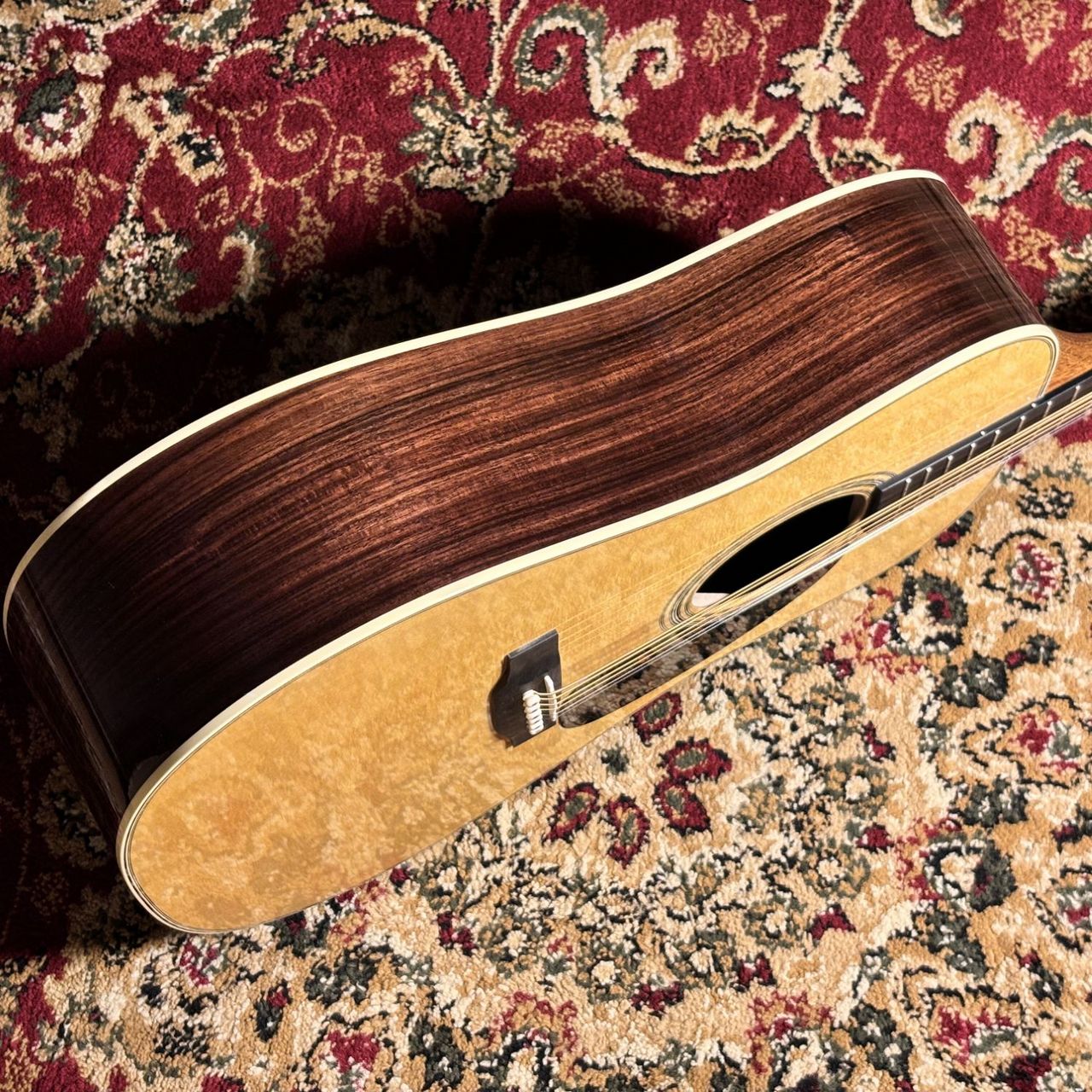 専用 Martin D-28 シリアルナンバー入り 木製プレート Martin D28 シリアルナンバー入り木製プレートです。 専用