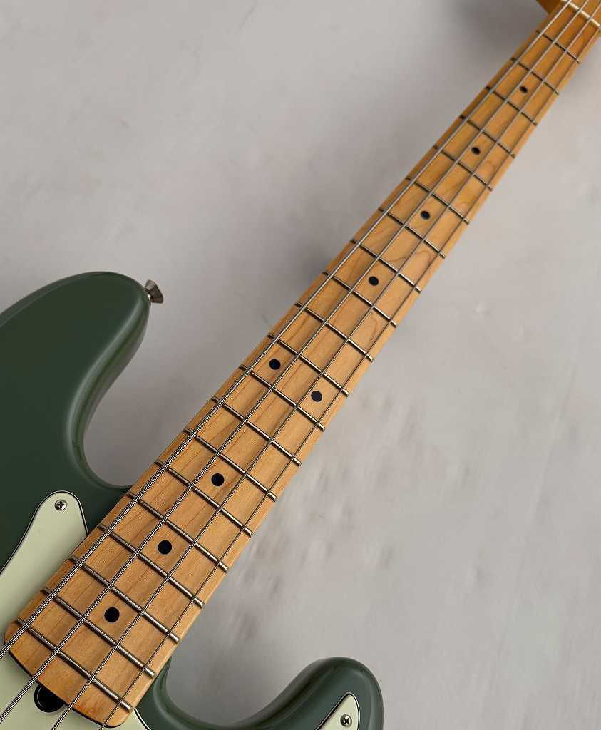Conrad？　ビンテージ　エレキベース　日本製　音出しOK　そこそこ美中古品 Fender 【蔵出し】1976 Precision Bass 1976年製 [WK541]【神戸