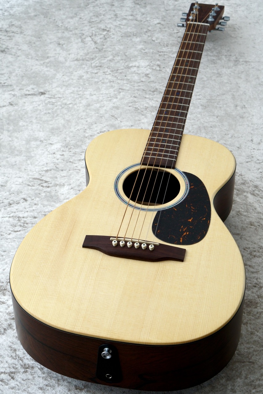 Martin 0-X2E COCO #2985616 【エレアコ仕様】【動画あり】（新品