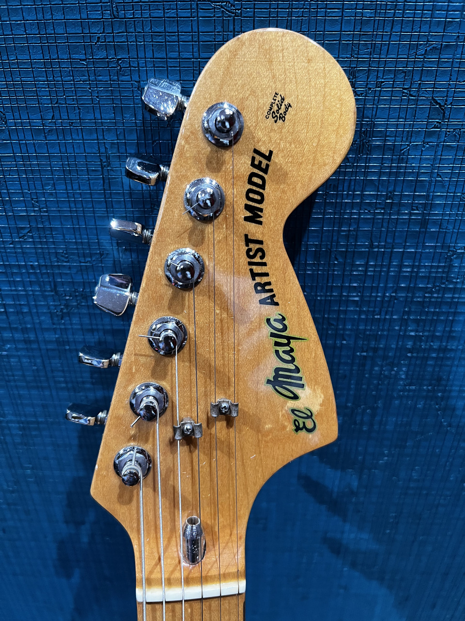 El Maya ARTIST MODEL STRATOCASTER Type 1970s Made in Japan