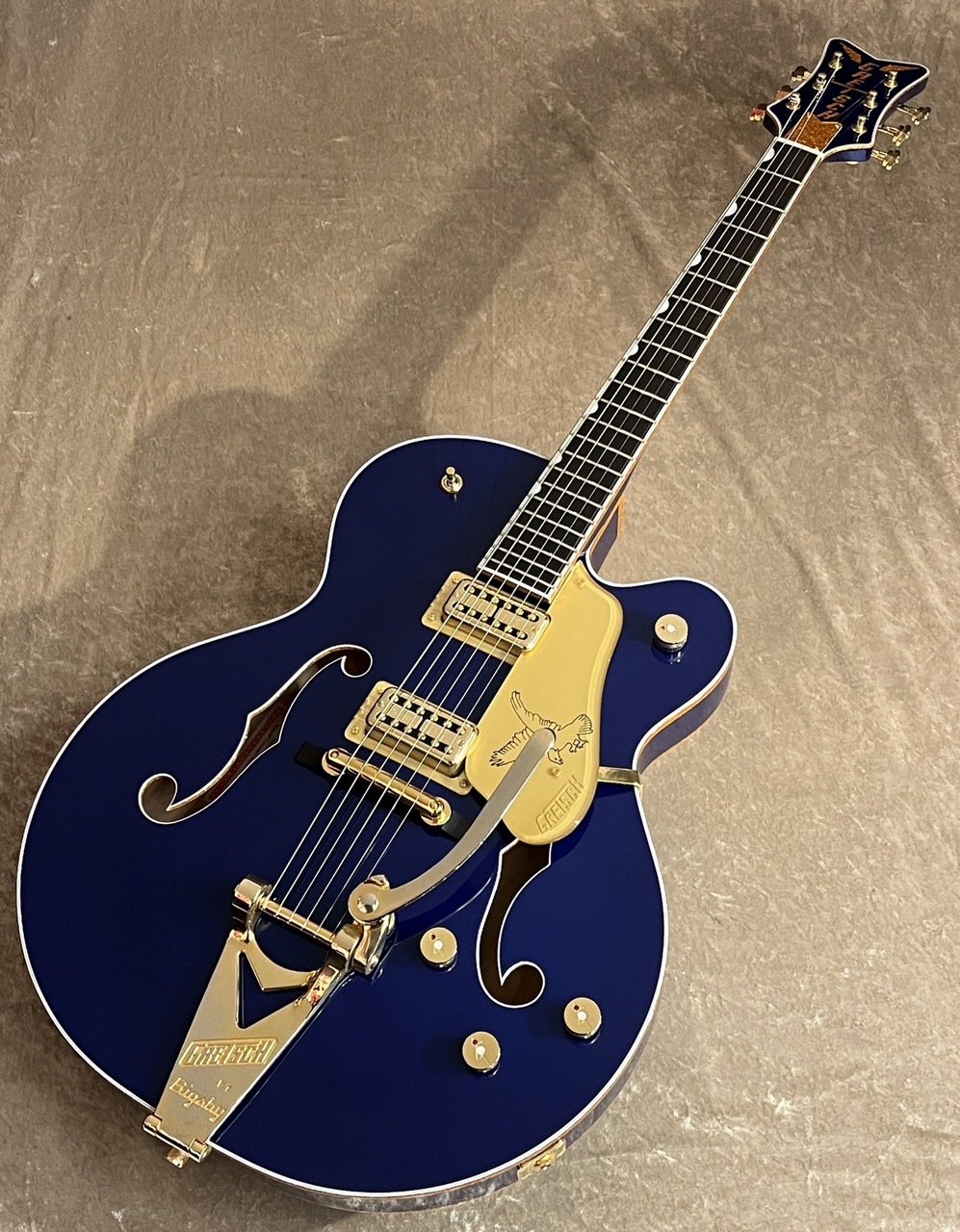 Gretsch 【USED】 G6136-AZM LTD17 Falcon Azure Metallic 2023年製