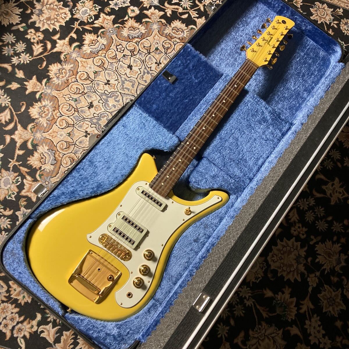 YAMAHA SG-12AS 30周年記念限定モデル 極美品 送料込 YAMAHA SG 12AS 30th Anniversary Model (Yellow Limited 120)1996