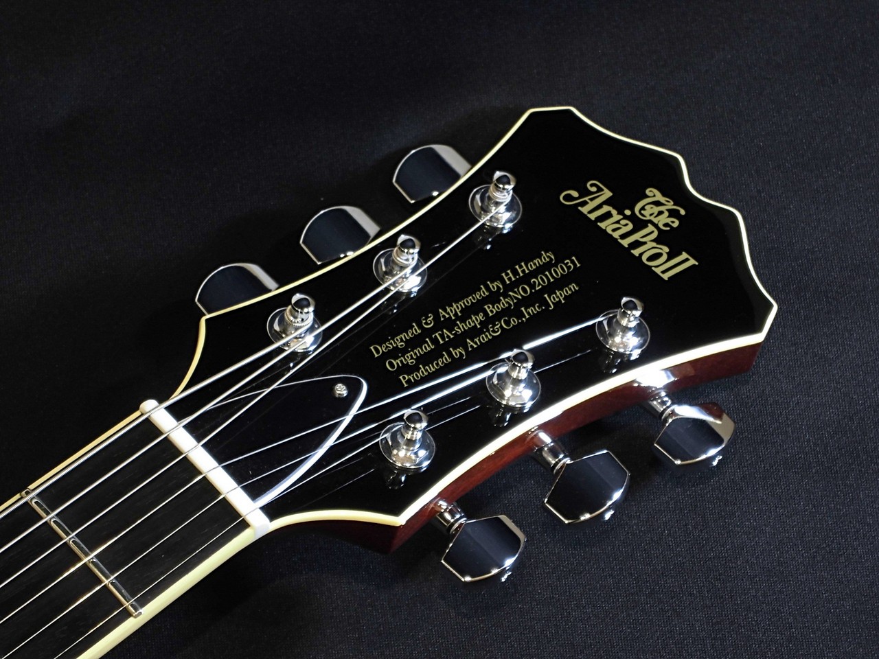 Aria Pro II TA-TONIC / ALB (Almond Burst)【セミアコ】【日本