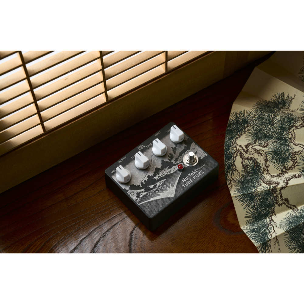 Nu Tekt Nu:Tekt by KORG FZ-S Tube Fuzz Nutube真空管を使用した