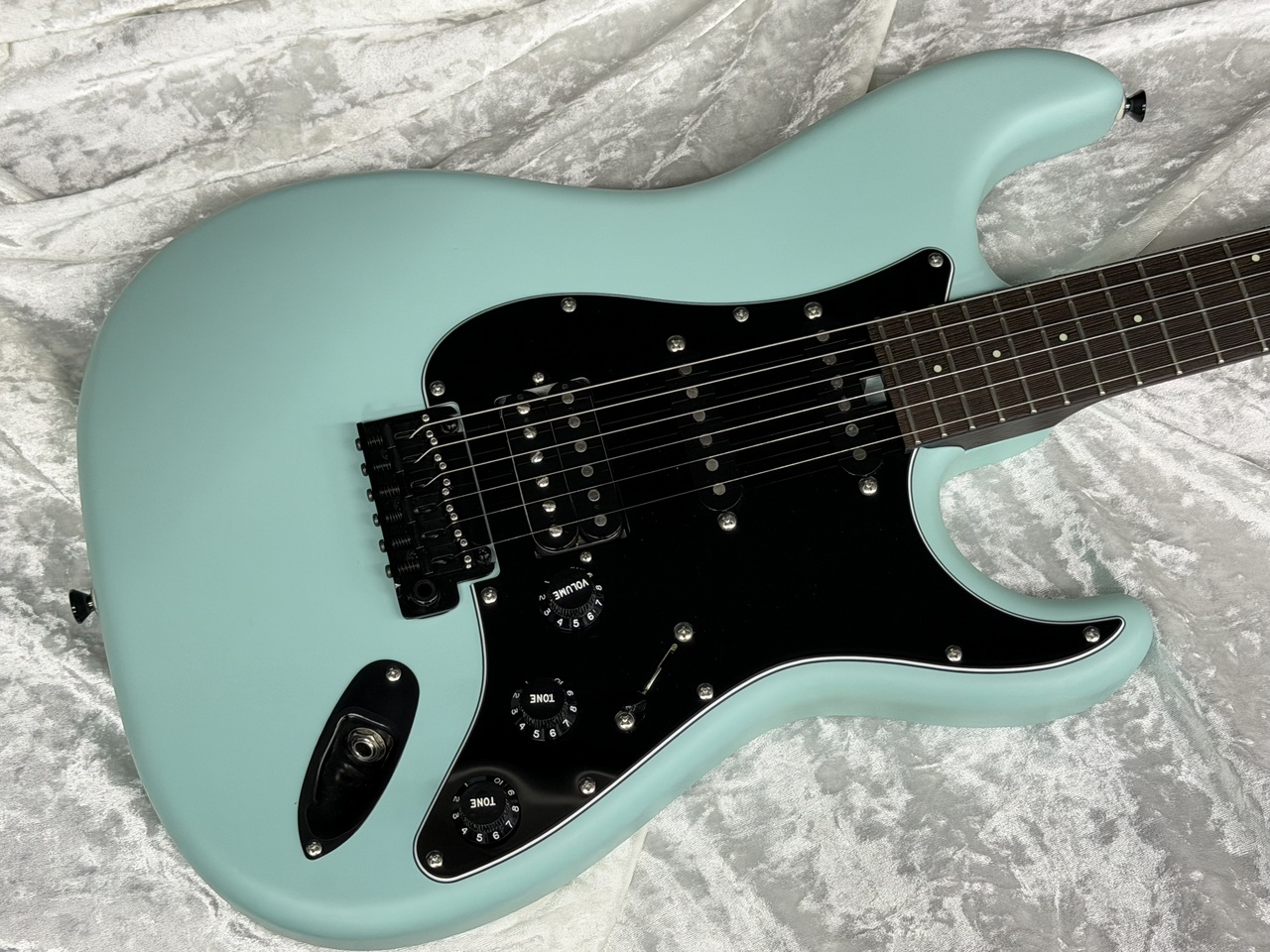 Saito エレキギター navy blue 22フレット 週末限定タイムセール Saito エレキギター navy blue 22フレット 週末限定タイムセール