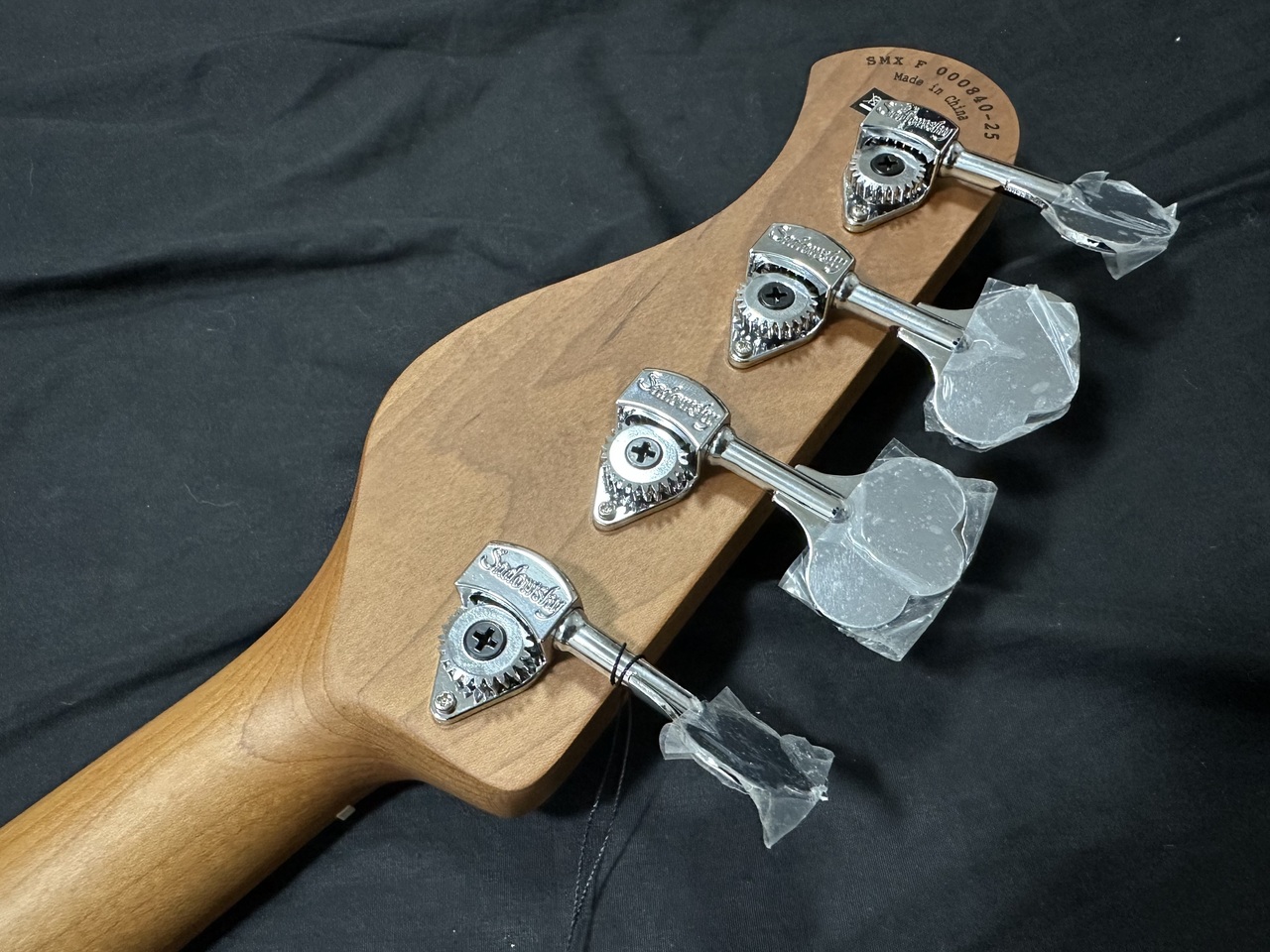 Sadowsky MX21 VJ4/M/OWT(サドウスキー JBタイプ)（新品特価）【楽器