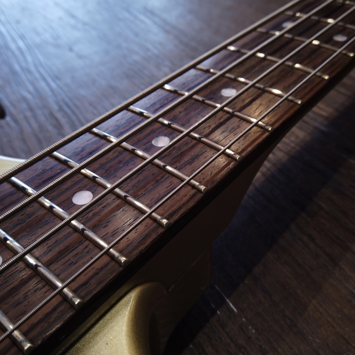 Burny WSB-80EV Eins:Vier【Luna】 Signature Electric Bass