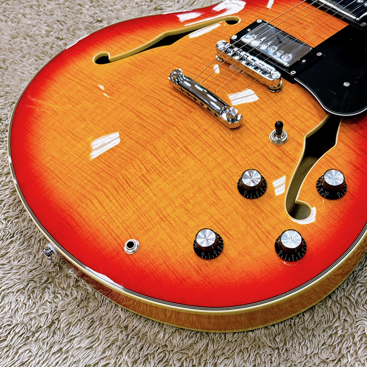 Sire H7 CS with Larry Carlton【2023年製】【セミアコ】（新品/送料無料）【楽器検索デジマート】