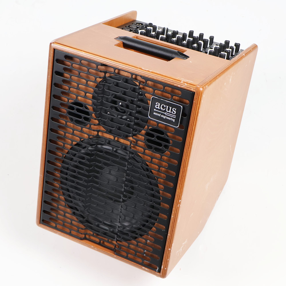 アソシエイテッドB5M中古モーターアンプ付き アソシエイテッドB5M中古モーターアンプ付き