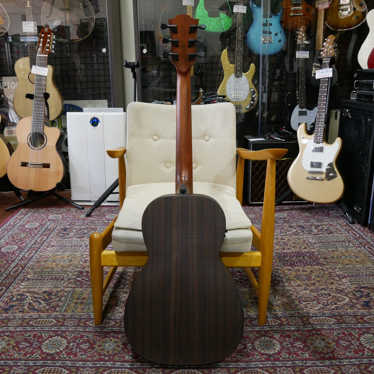 LAG Guitars SAUVAGE-PE / Parlour Acoustic-Electric 【エレアコ