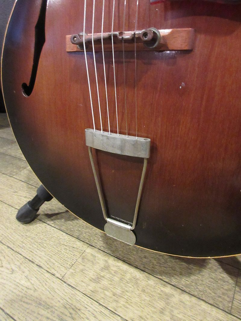 Gibson Late 1940's ～ Early 1950's Gibson L-48（ビンテージ）【楽器