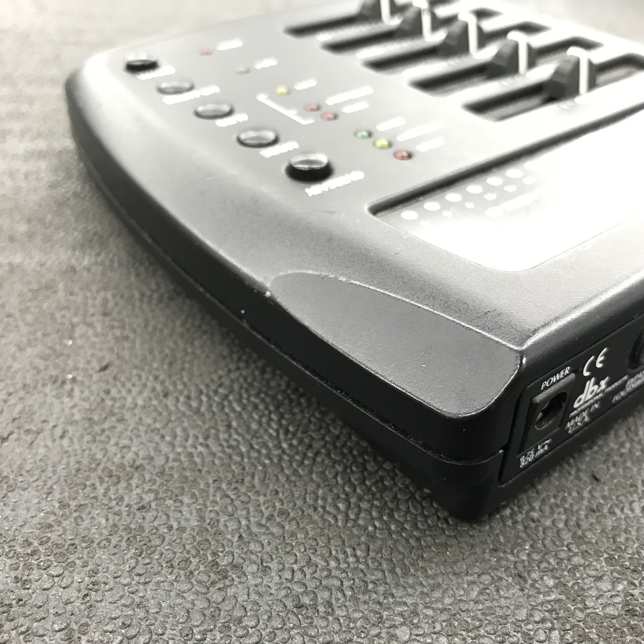 ベース dbx mc6 mini-comp ベース dbx mc6 mini-comp dbx“MC6 Mini-Comp” : 【○八