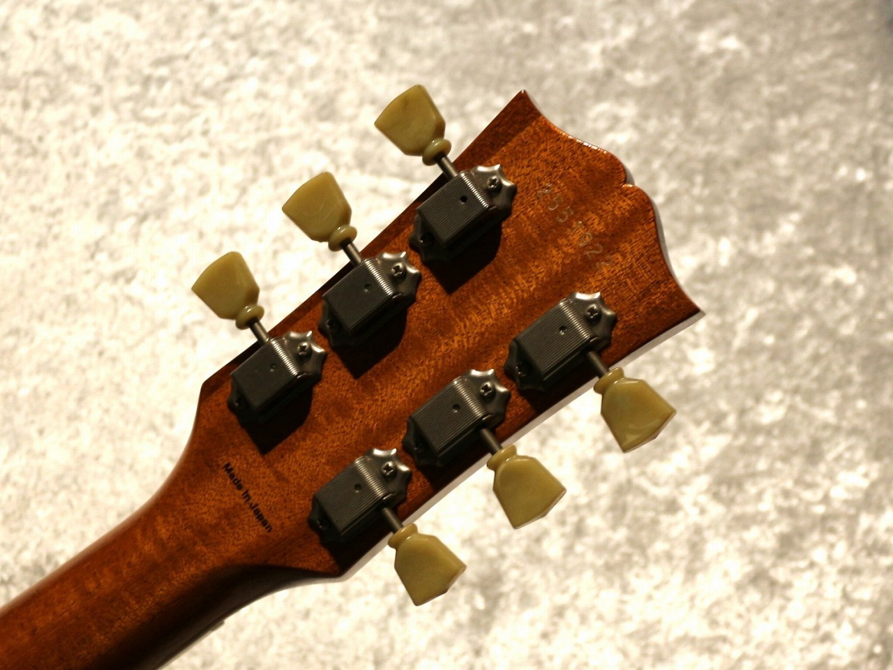 Tokai 【特注!】【漆黒ハカランダ指板!】LS355S-CM ~Gold Top