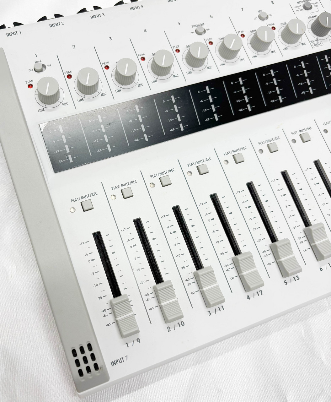 ZOOM R16（中古/送料無料）【楽器検索デジマート】