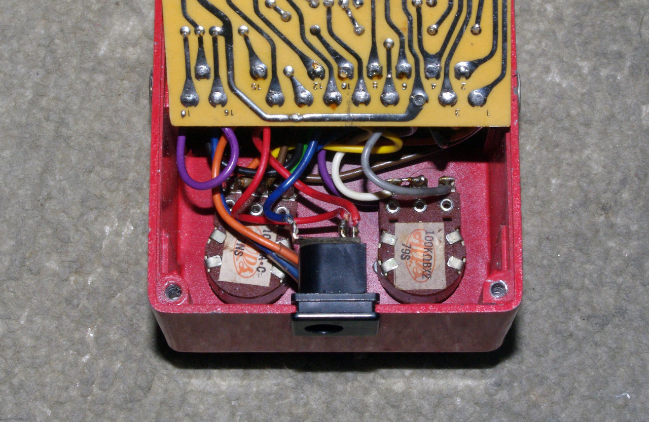 レア　希少　BOSS SP-1 Spectrum　スペクトラム　　N119 SP-1 Spectrum（スペクトラム / パラメトリックイコライザー） │ BOSS