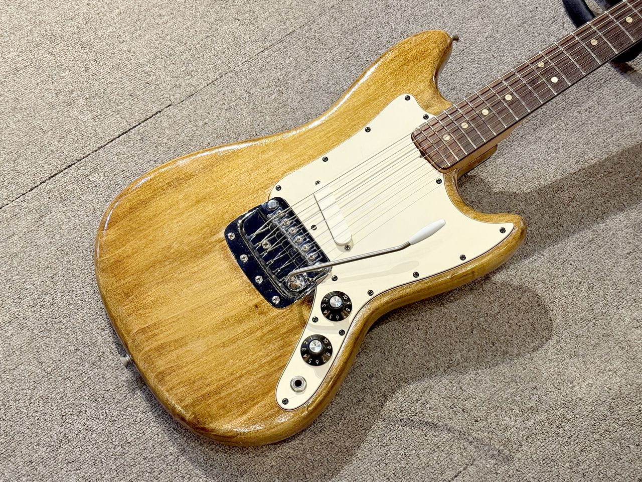 Fender Bronco 1974（ビンテージ）【楽器検索デジマート】